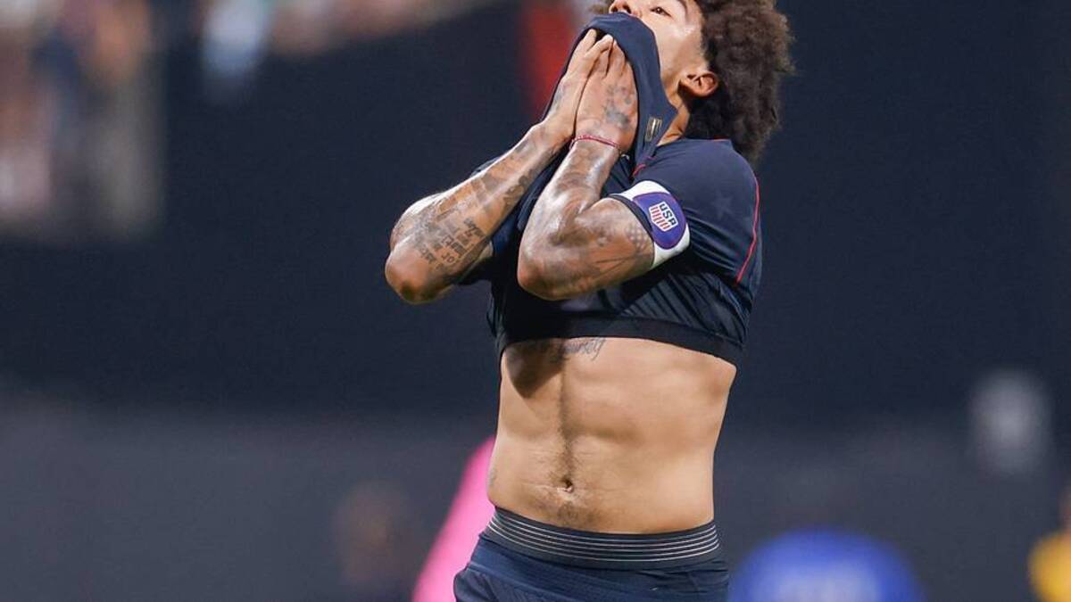  Falling out of the World Cup group stage would be a failure for the USMNT. | Johnnie Izquierdo/USSF/Getty Images 