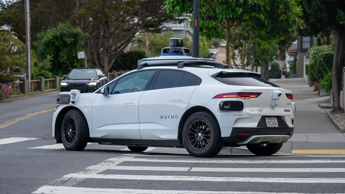 Kids arrested after Waymo reports a gun in self-driving car 
