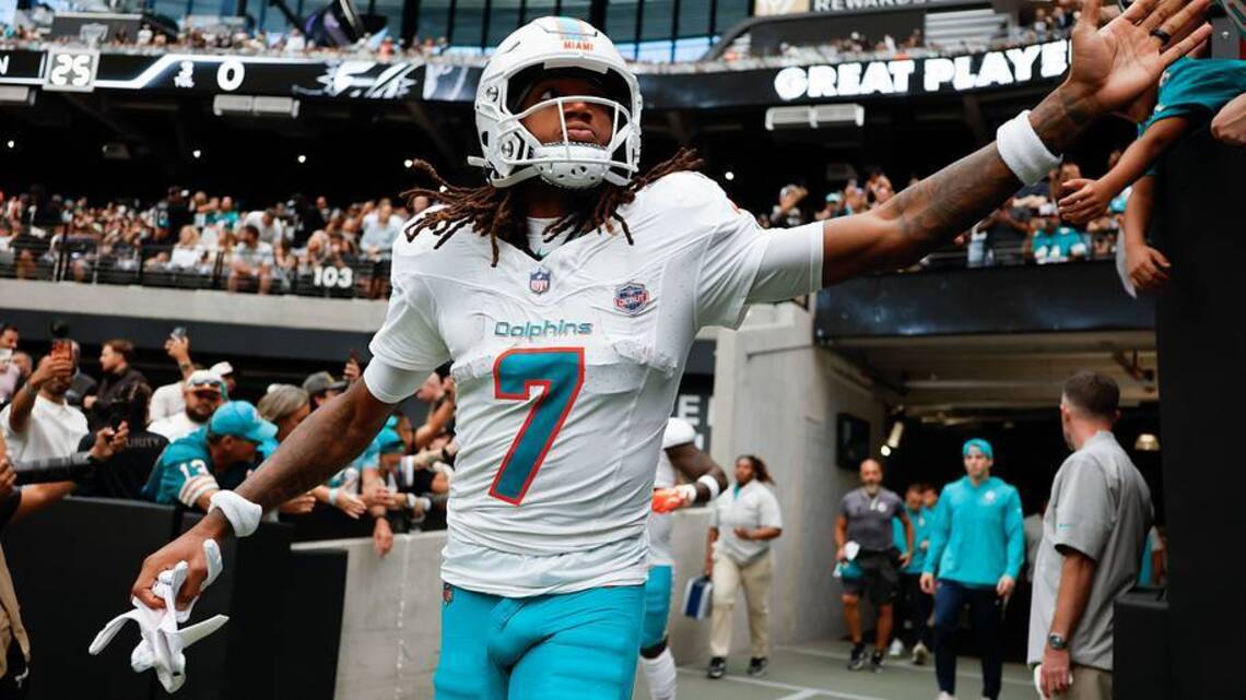 Great Douglas News Highlights Positive Final Week 7 Dolphins Injury Report
