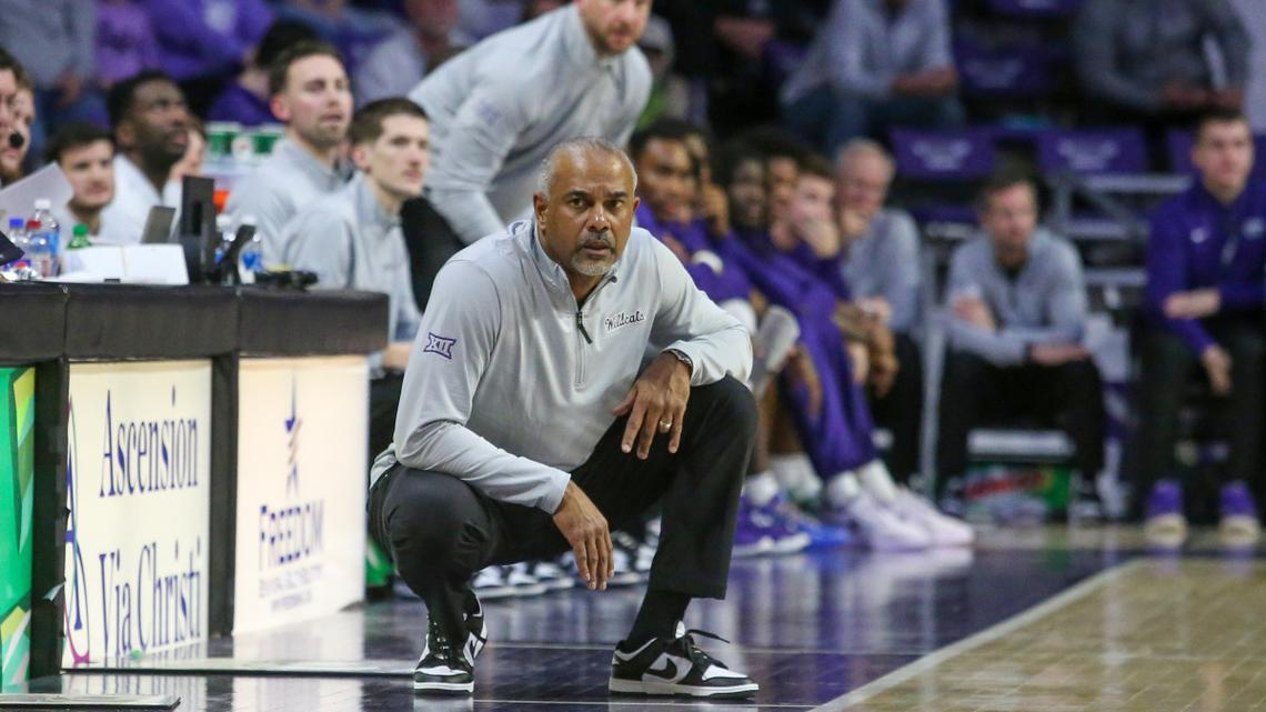 $3.2 Million College Basketball Head Coach Fired Amid 6-Game Losing Streak 