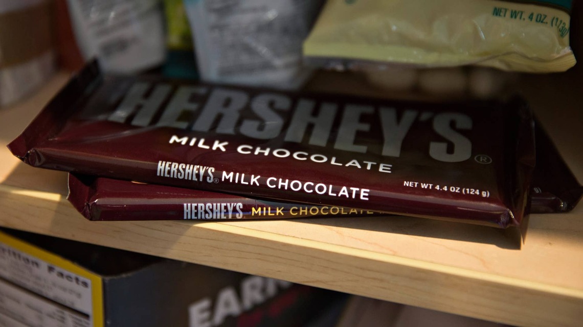 Freddy's Teams Up With Hershey for a Limited-Time Dessert Lineup 