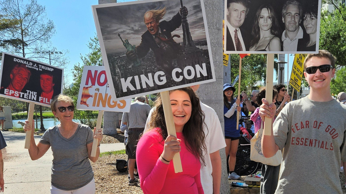 No Kings protest against Trump returns to downtown Sarasota 
