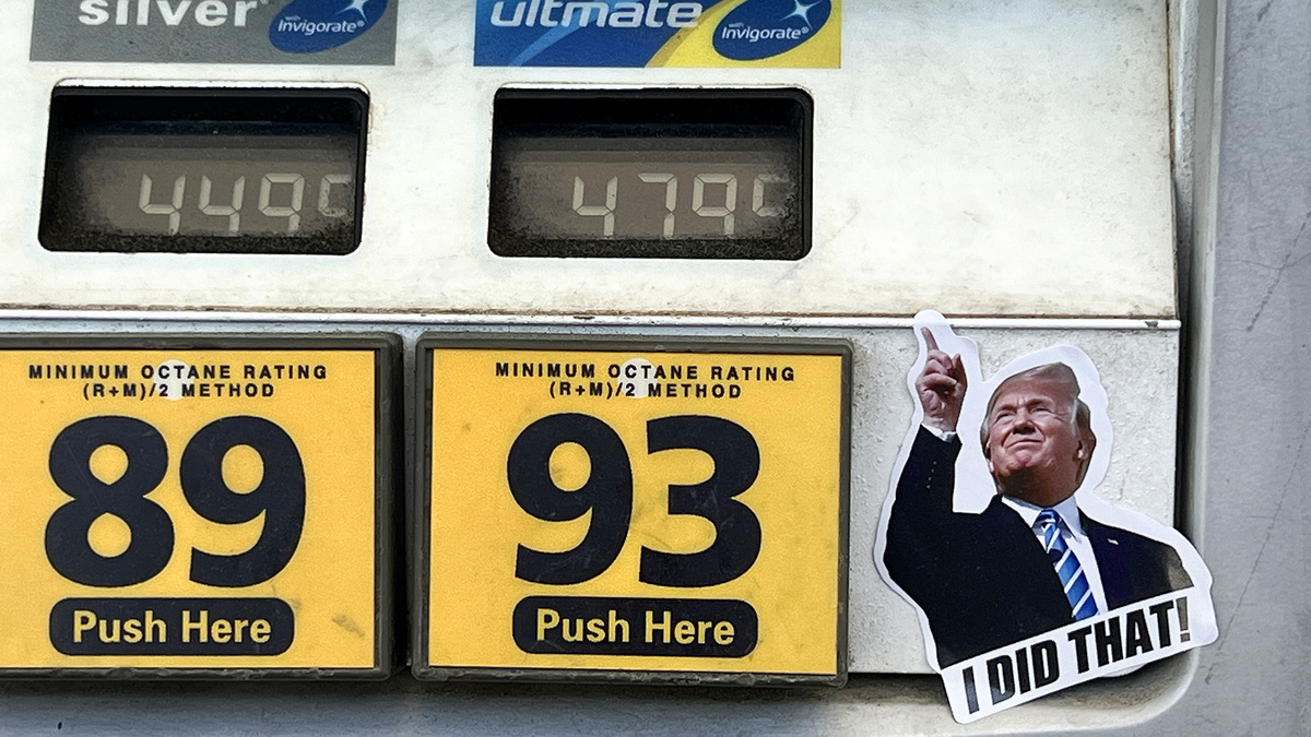 Trump faces midterm fuel reckoning as gas prices near Biden's average
