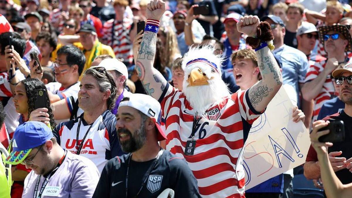  USMNT supporters bring different aspects from every other sport. | Emilee Chinn/Getty Images 