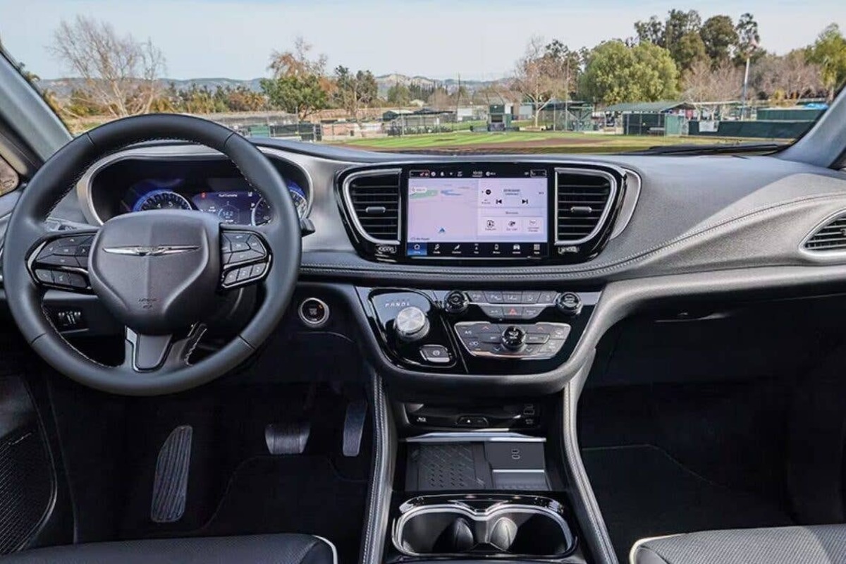  2026 Chrysler Pacifica