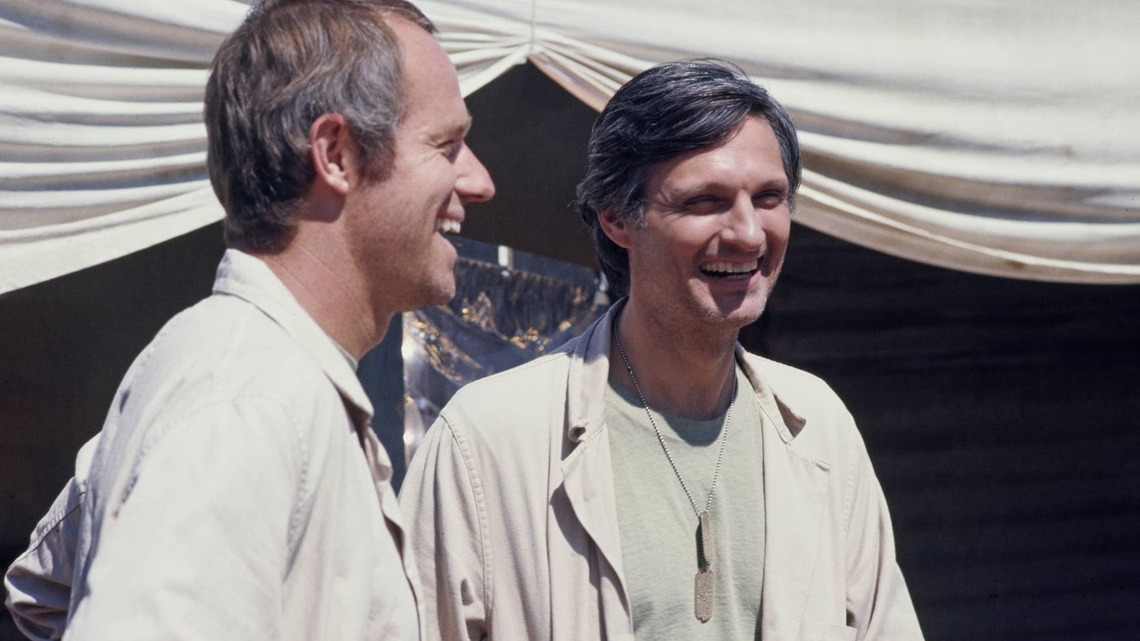 Mike Farrell Revealed the Biggest Difference Between Himself and His 'M*A*S*H' Character 