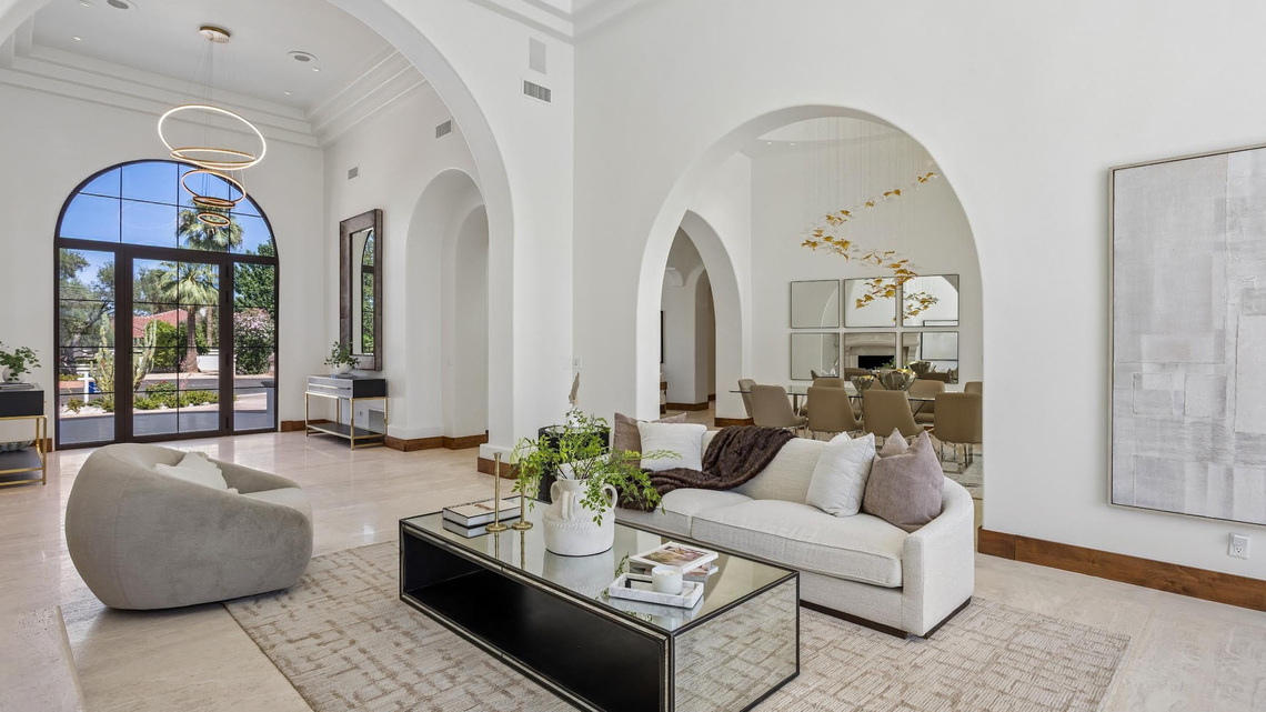 Paradise Valley home marketed as a teardown sells for $5.15M. See it 