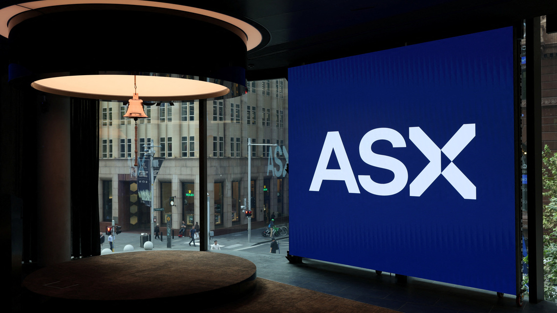 ASX shareholder plans to seek court approval to sue former directors over CHESS project 