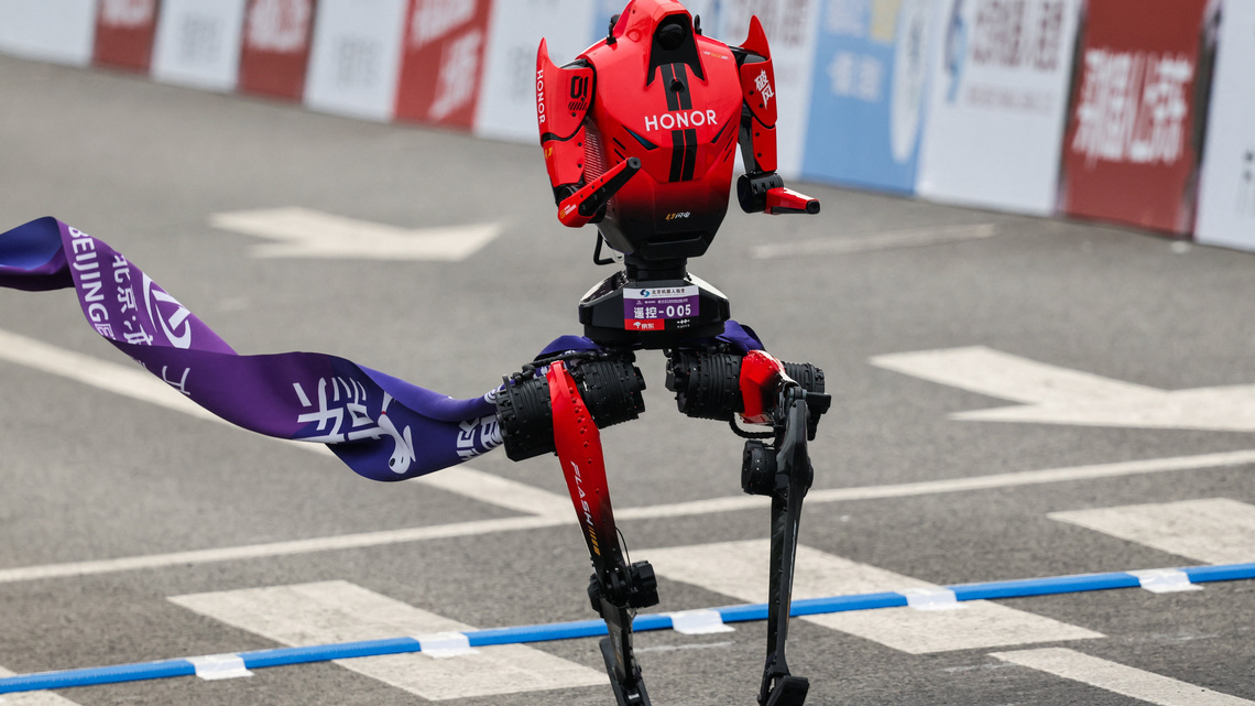 Chinese robot beats Usain Bolt's 100m world record at Beijing games