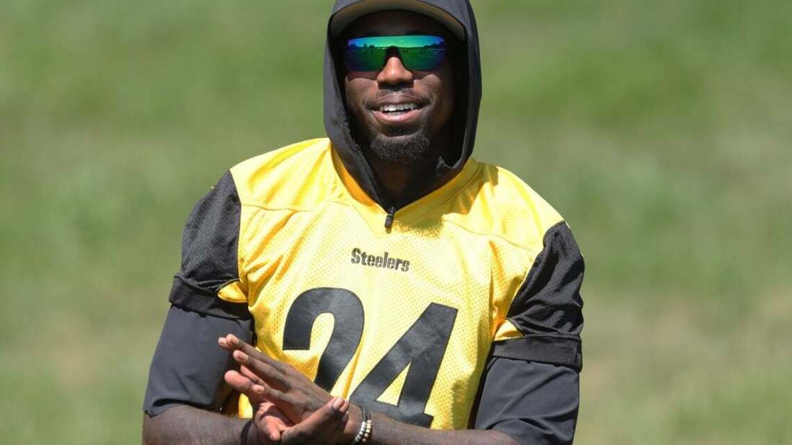 Steelers cornerback Porter Jr. hints he may sit without new deal