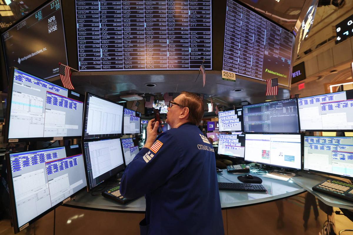  BofA's Hartnett warns mega IPOs could push a risk bubble 