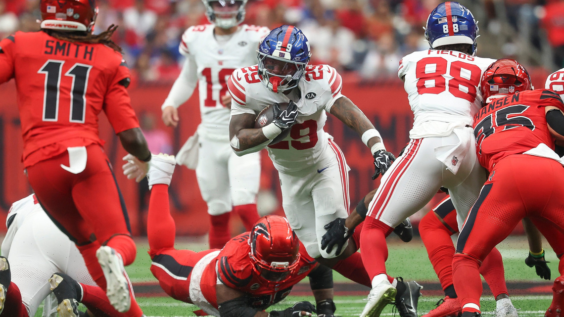Seahawks may benefit from pursuing trade for Giants star RB 