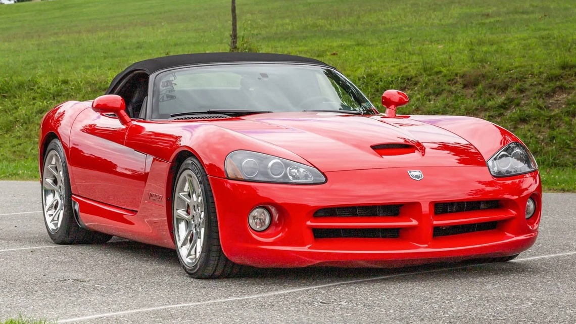 2003 Dodge Viper SRT-10 Roadster for Sale With 21,000 Miles 