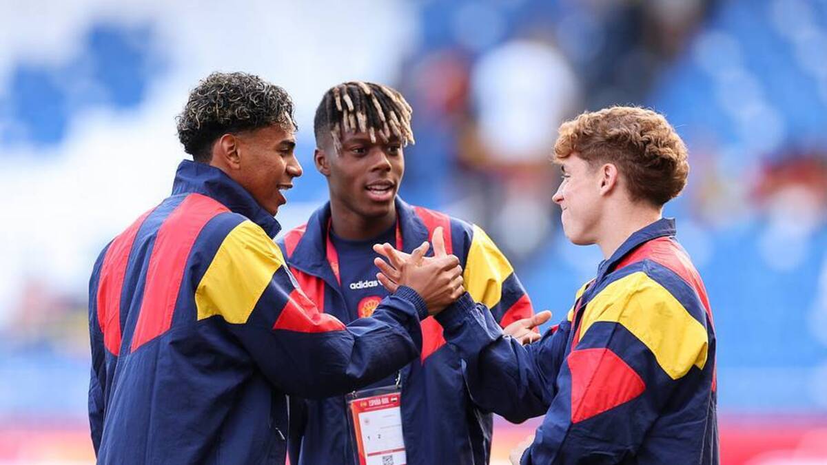  Yamal is not the only Spain star facing an anxious wait. | Florencia Tan Jun/Getty Images 