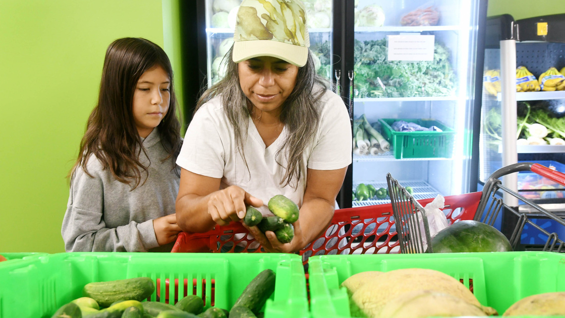 Minnesota food shelves aim to remove stigma for users