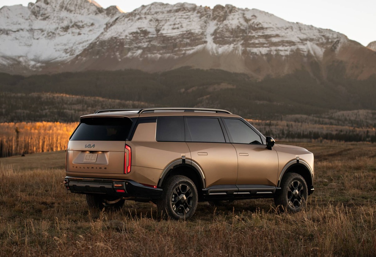  2027 Telluride X-Pro SX Prestige