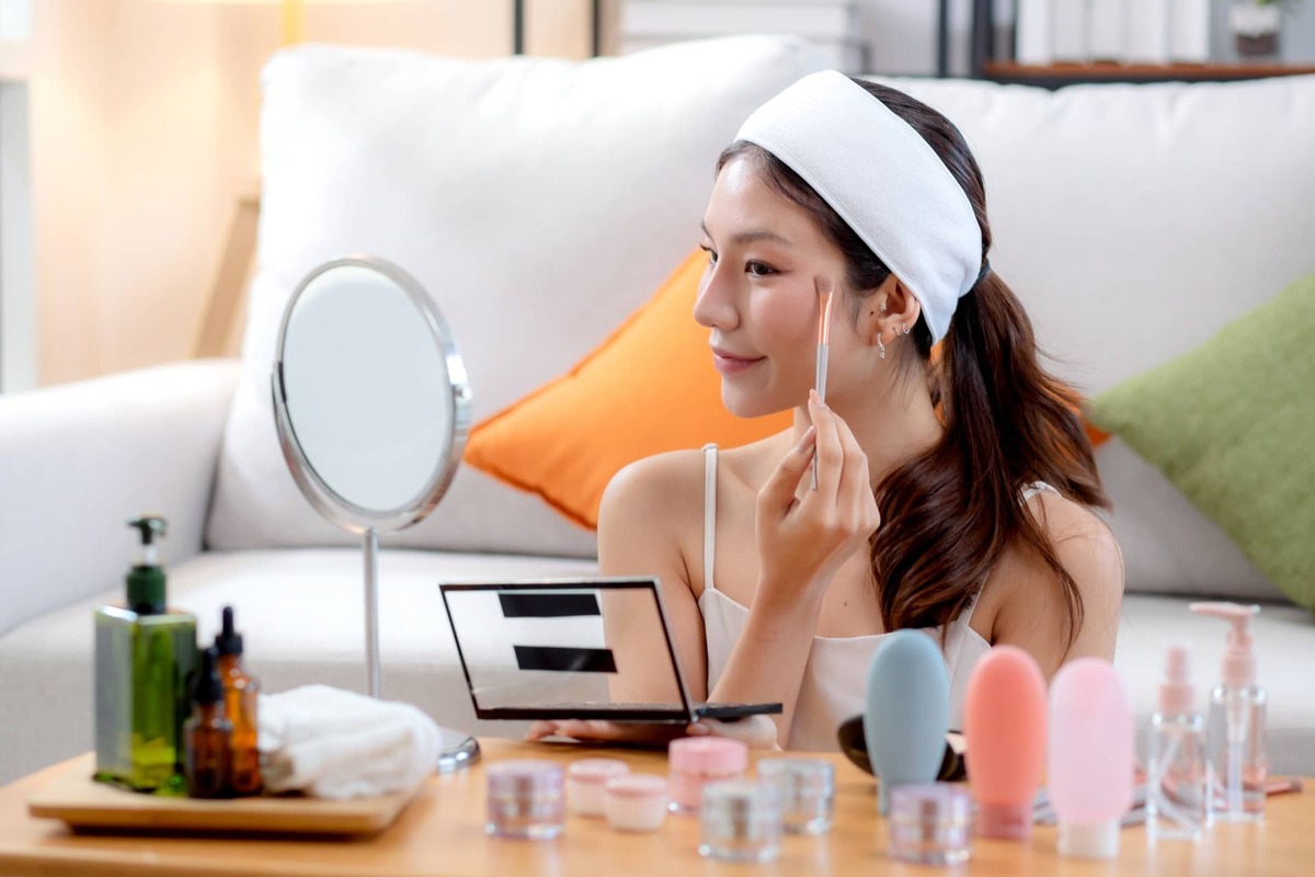  Pine Cosmetics Inc., the operator of Pine Beauty Mall, seeks to reorganize its business in Chapter 11 bankruptcy. Shutterstock