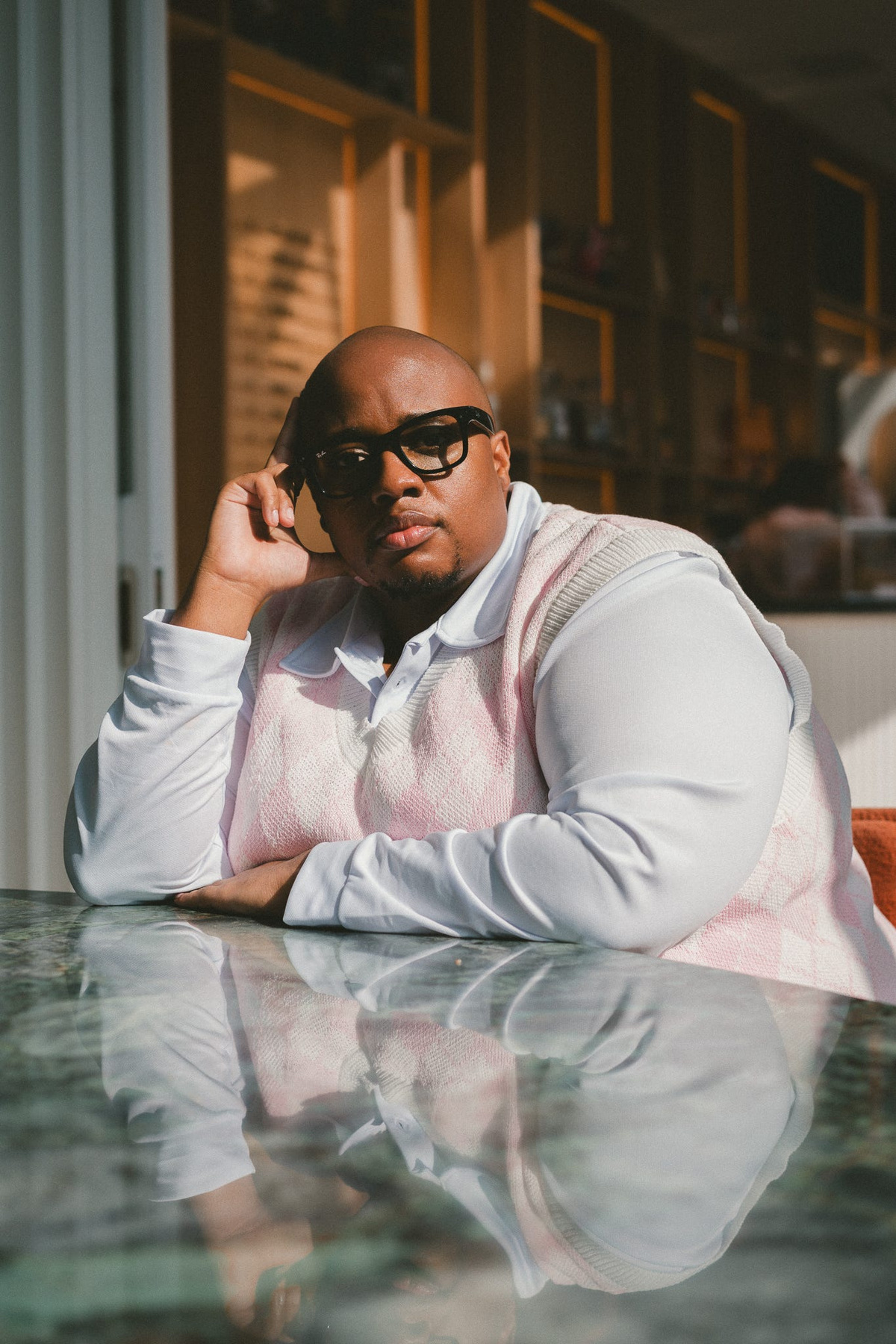 Kenneth Williams Jr. is an entertainment journalist, cultural commentator and media consultant whose work focuses on the intersection of pop culture and modern media.