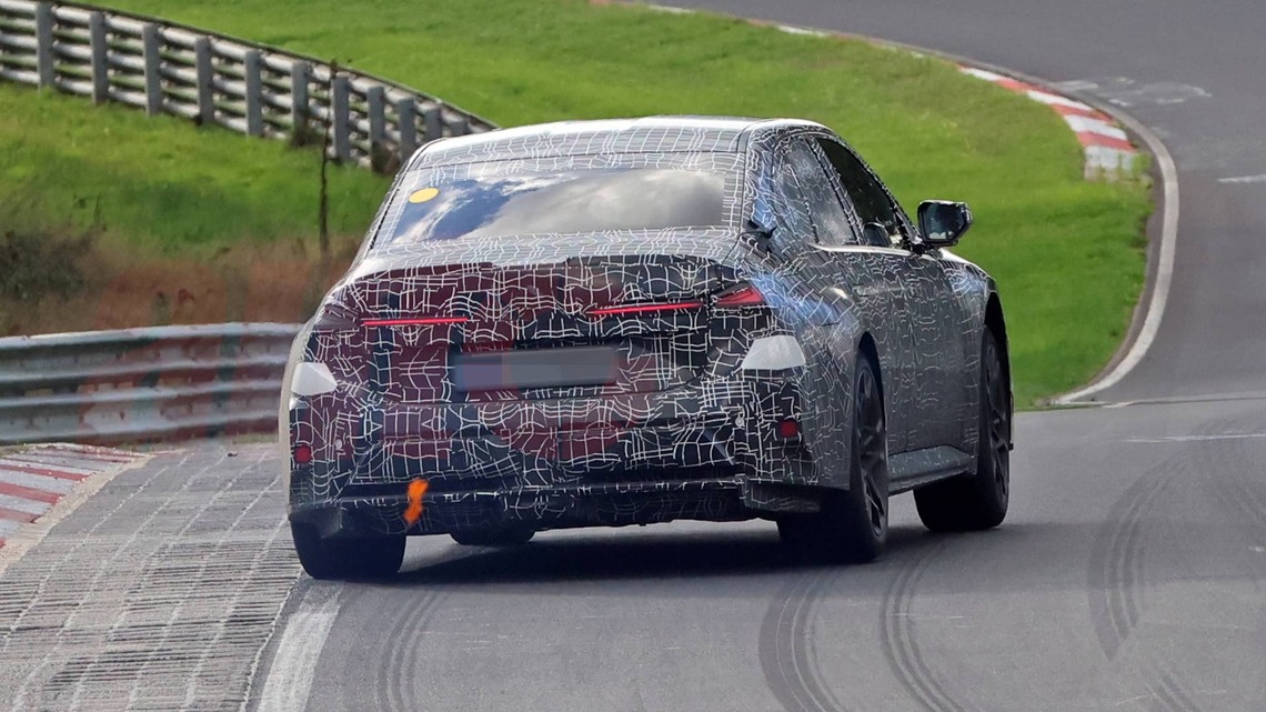 BMW's Electric M3 Gets Loose With a 1,548-HP Chinese EV in Pursuit