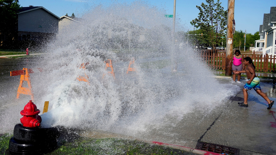 US bakes in historic heatwave heading into July 4 holiday
