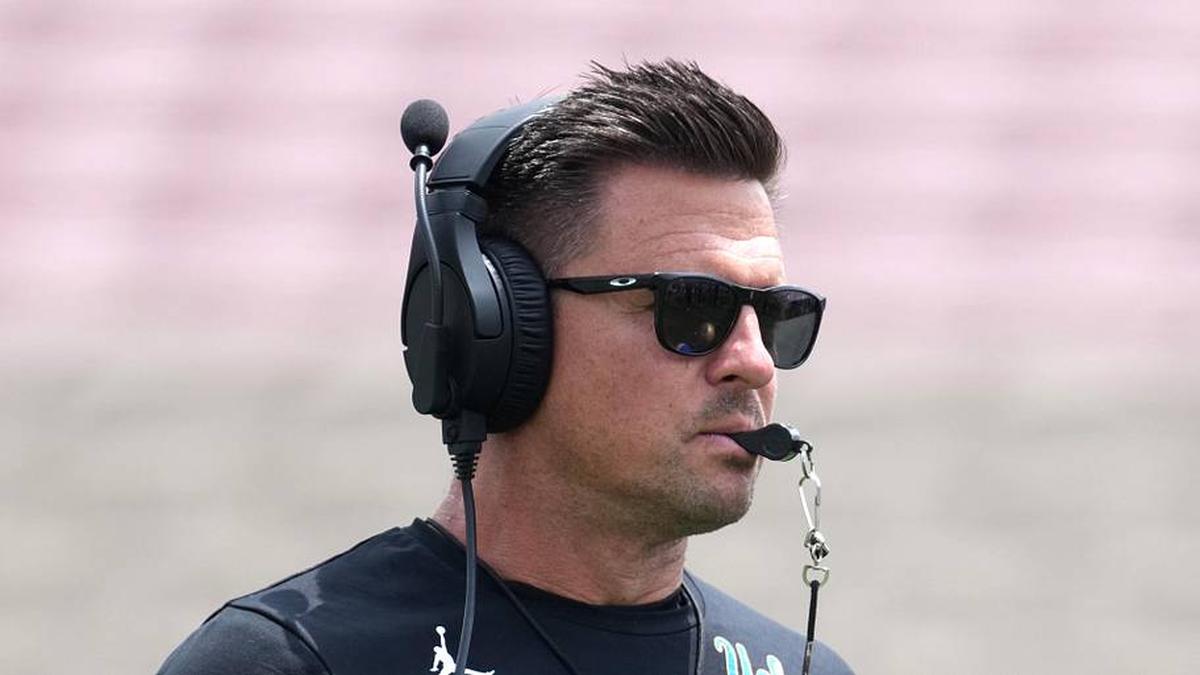 May 2, 2026; Pasadena, CA, USA; UCLA Bruins coach Bob Chesney reacts during the spring game at Rose Bowl. Mandatory Credit: Kirby Lee-Imagn Images | Kirby Lee-Imagn Images 