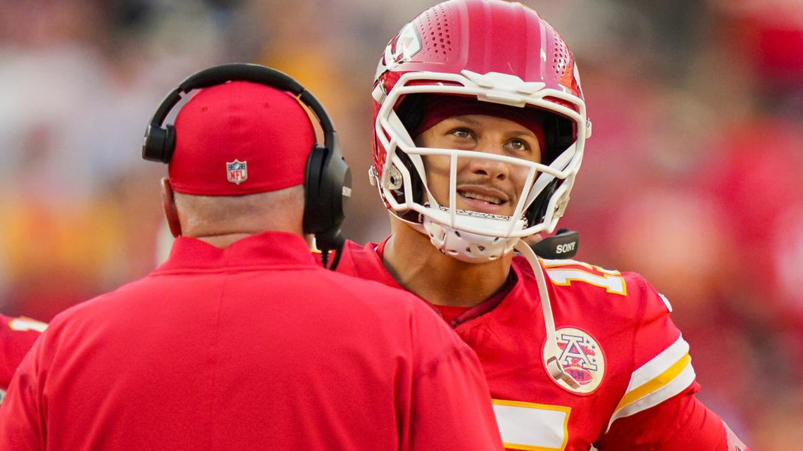 Andy Reid Declines To Put Timeline On Patrick Mahomes' Recovery 