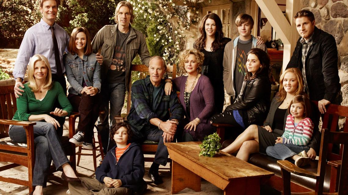 Parenthood's Miles Heizer Shares His Thoughts on a Braverman Family Reunion 