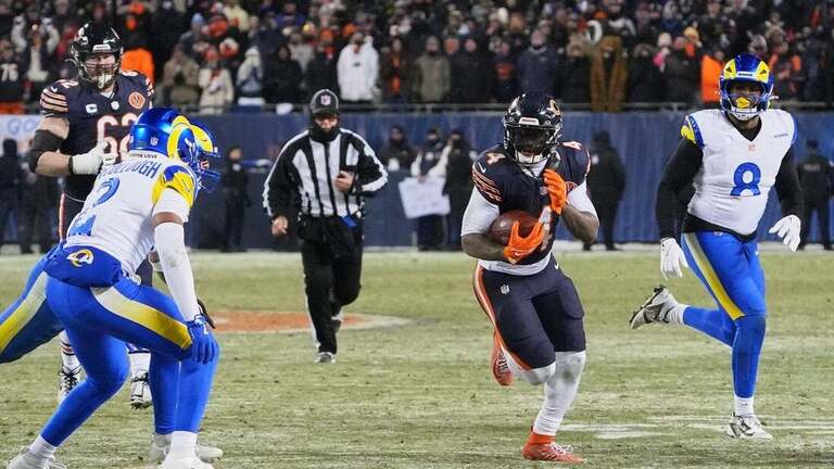 Reports: Bears, RB D'Andre Swift agree to 3-year, $33.75M extension 