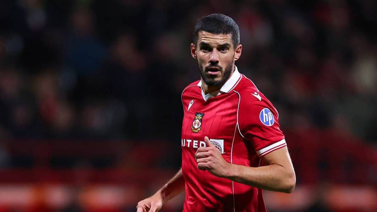  Conor Coady's Wrexham move did not go to plan. | Robbie Jay Barratt/AMA/Getty Images 