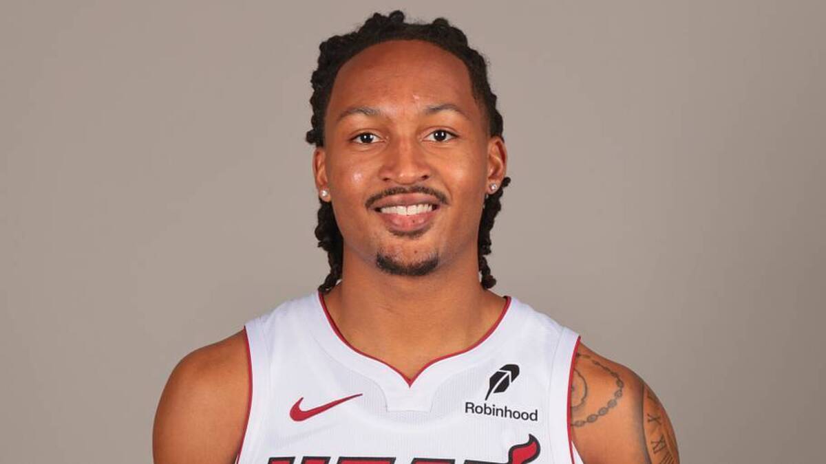  Sep 29, 2025; Miami, FL, USA; Miami Heat guard Jahmir Young (17) poses for a photo during media day at Kaseya Center. Mandatory Credit: Sam Navarro-Imagn Images | IMAGN IMAGES via Reuters Connect 