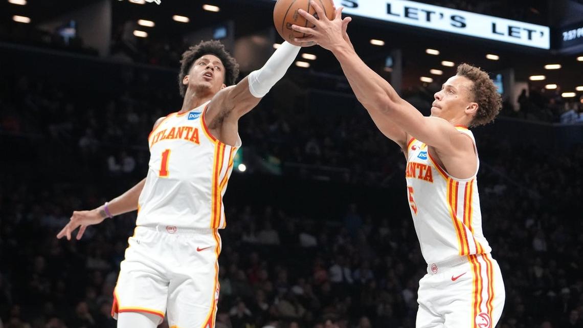 Hawks keep rolling with wire-to-wire demolition of Nets 