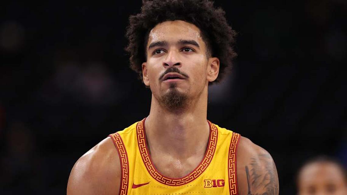  Nov 14, 2025; Inglewood, California, USA; Southern California Trojans guard Rodney Rice (1) shoots a free throw during the first half of the Hall of Fame Series game against the Illinois State Redbirds at Intuit Dome. Mandatory Credit: Kiyoshi Mio-Imagn Images | Kiyoshi Mio-Imagn Images 