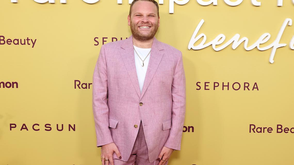 Influencer Bran Flakezz Is Transparent About His Finances With 1 Exception 