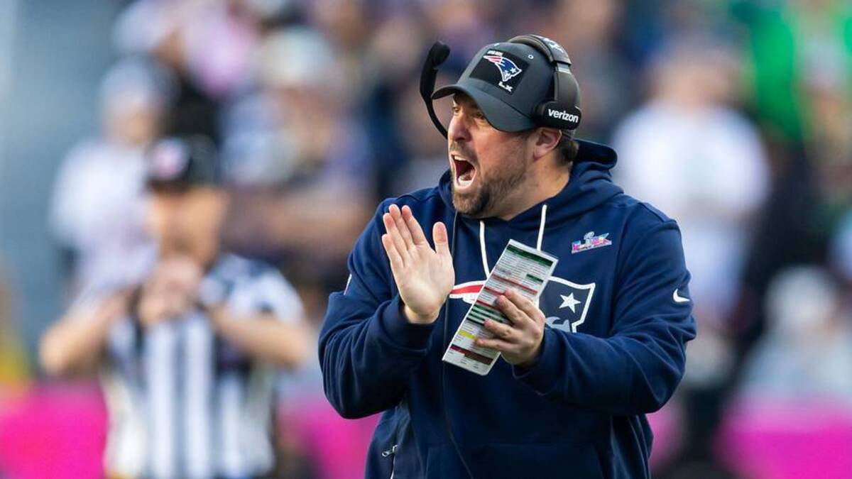  Feb 8, 2026; Santa Clara, CA, USA; New England Patriots inside linebackers coach Zak Kuhr against the Seattle Seahawks during Super Bowl LX at Levi's Stadium. Mandatory Credit: Mark J. Rebilas-Imagn Images | IMAGN IMAGES via Reuters Connect 