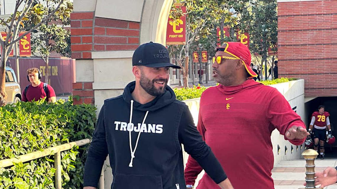  USC Trojans inside receivers/tight ends coach Chad Savage | USC Trojans inside receivers/tight ends coach Chad Savage 