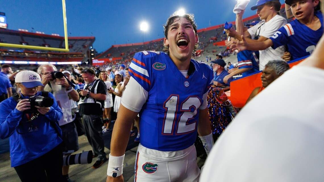 Gators rout No. 4 Ole Miss to remain unbeaten