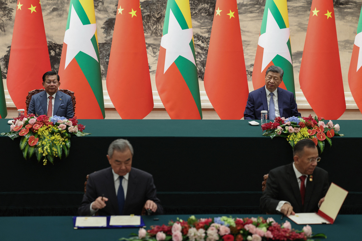 BEIJING, CHINA - JUNE 16: Chinese President Xi Jinping and Myanmar's President Min Aung Hlaing attend the signing ceremony at the Great Hall of the People on June 16, 2026 in Beijing, China.   Lintao Zhang/Pool via REUTERS