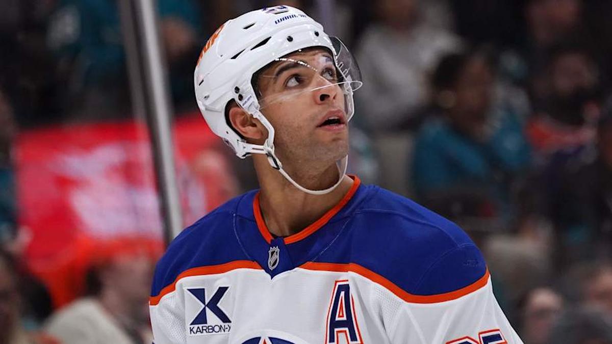  Darnell Nurse's contract is a major problem for the Oilers. | David Gonzales-Imagn Images 