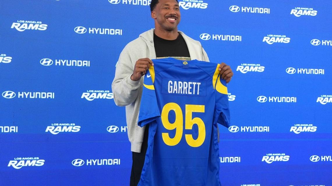 Reports: Rams rework Garrett’s contract into pay raise for 2026
