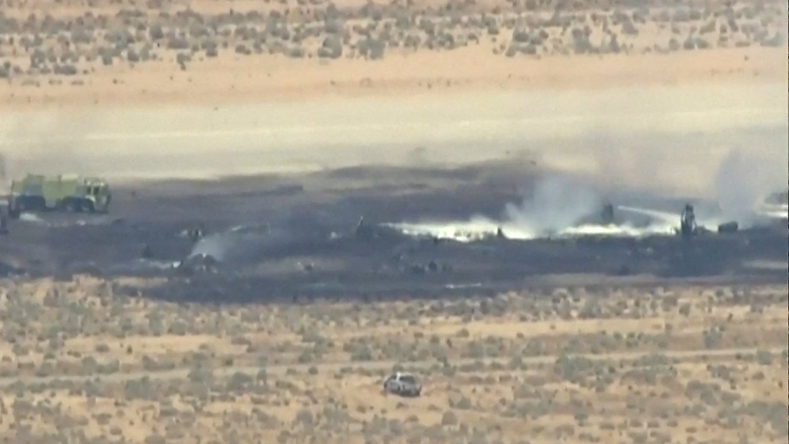 US Air Force B-52 bomber crashes on takeoff in California, Air Force says 