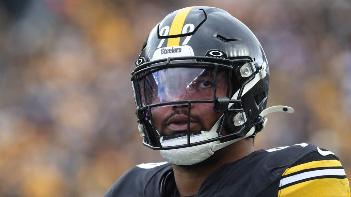 Derrick Harmon Injury Update Puts Steelers DL's Status in Question After Being Carted Off 
