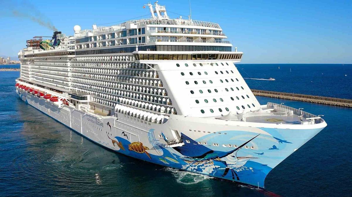 Aerial view of the Norwegian Escape cruise ship in Alicante, Spain.