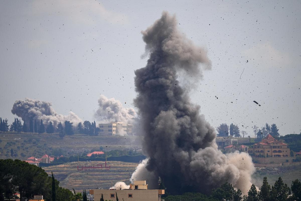Smoke billows from southern Lebanon, following Israeli strikes, as seen from Nabatieh, Lebanon, June 2, 2026. REUTERS/ Stringer