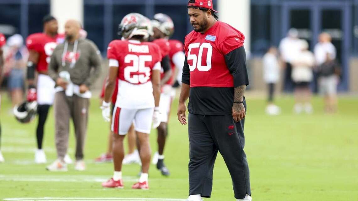 Reports: Bucs, NT Vita Vea agree to one-year, $30M extension 