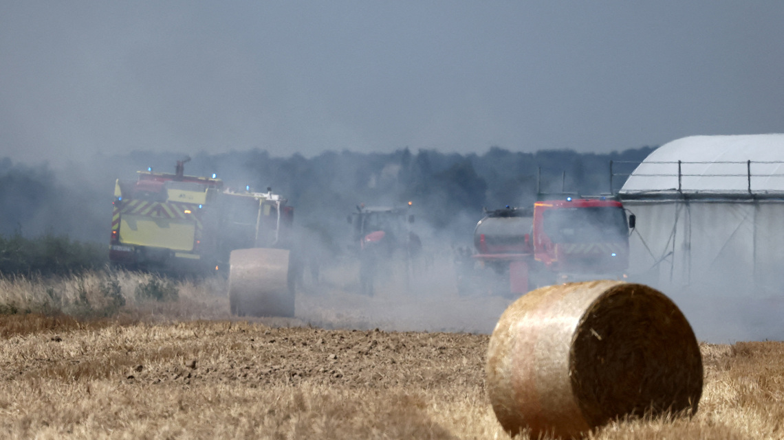France gives farmers €1 billion to recover from record heatwaves