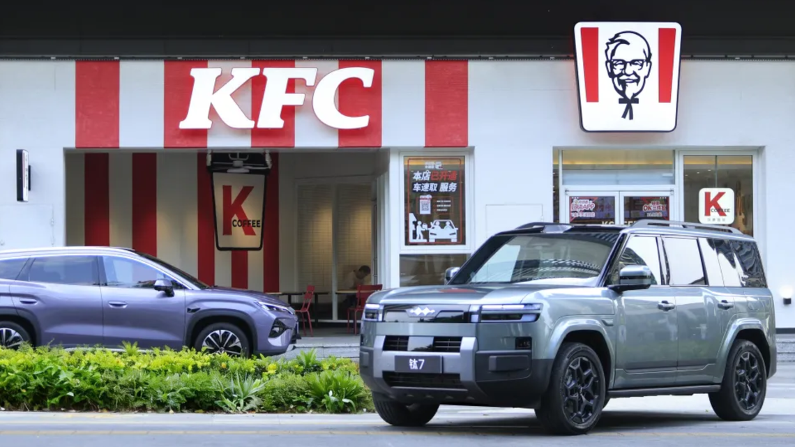 BYD Wants You to Charge Your EV While Ordering KFC-In Under 10 Minutes 