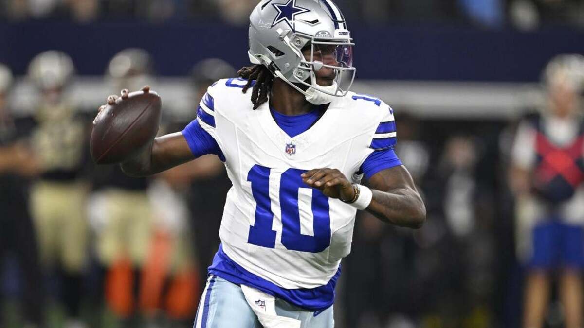 Report: Eagles signing QB Joe Milton off Cowboys' practice squad ...
