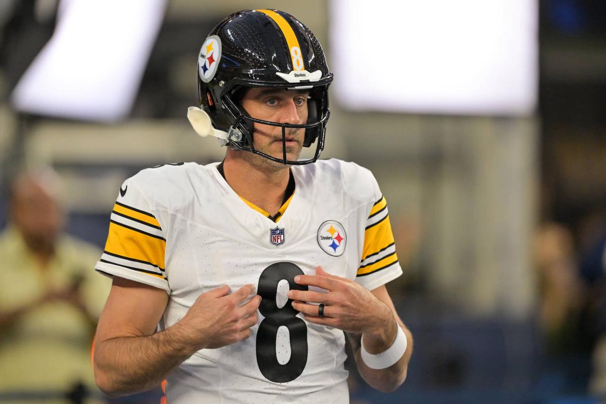  Pittsburgh Steelers quarterback Aaron Rodgers (8). Jayne Kamin-Oncea-Imagn Images