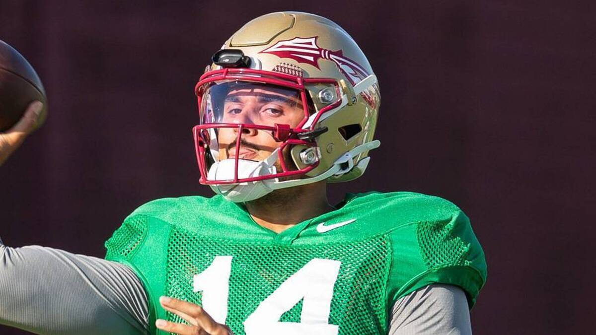 Florida State Seminoles quarterback Ashton Daniels (14) winds up to pass Thursday, April 9, 2026. 