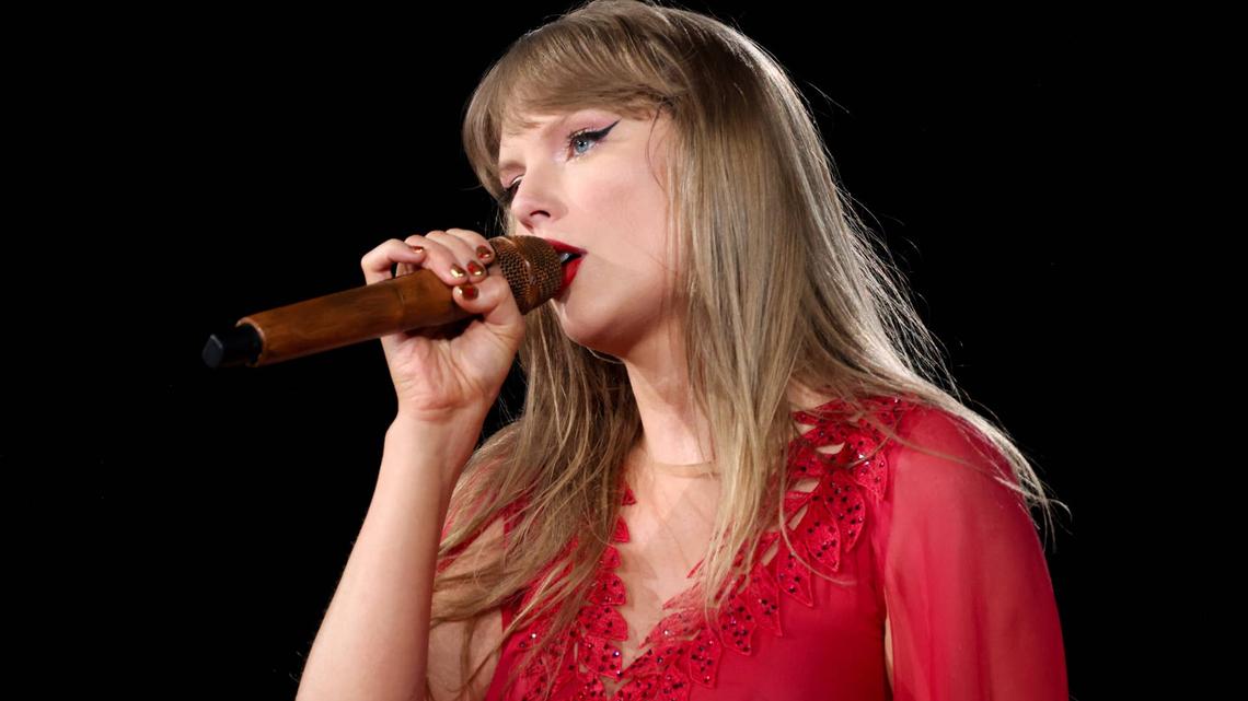 Taylor Swift Reveals Which Song Has Her Favorite Lyrics 'Plot Twist' 